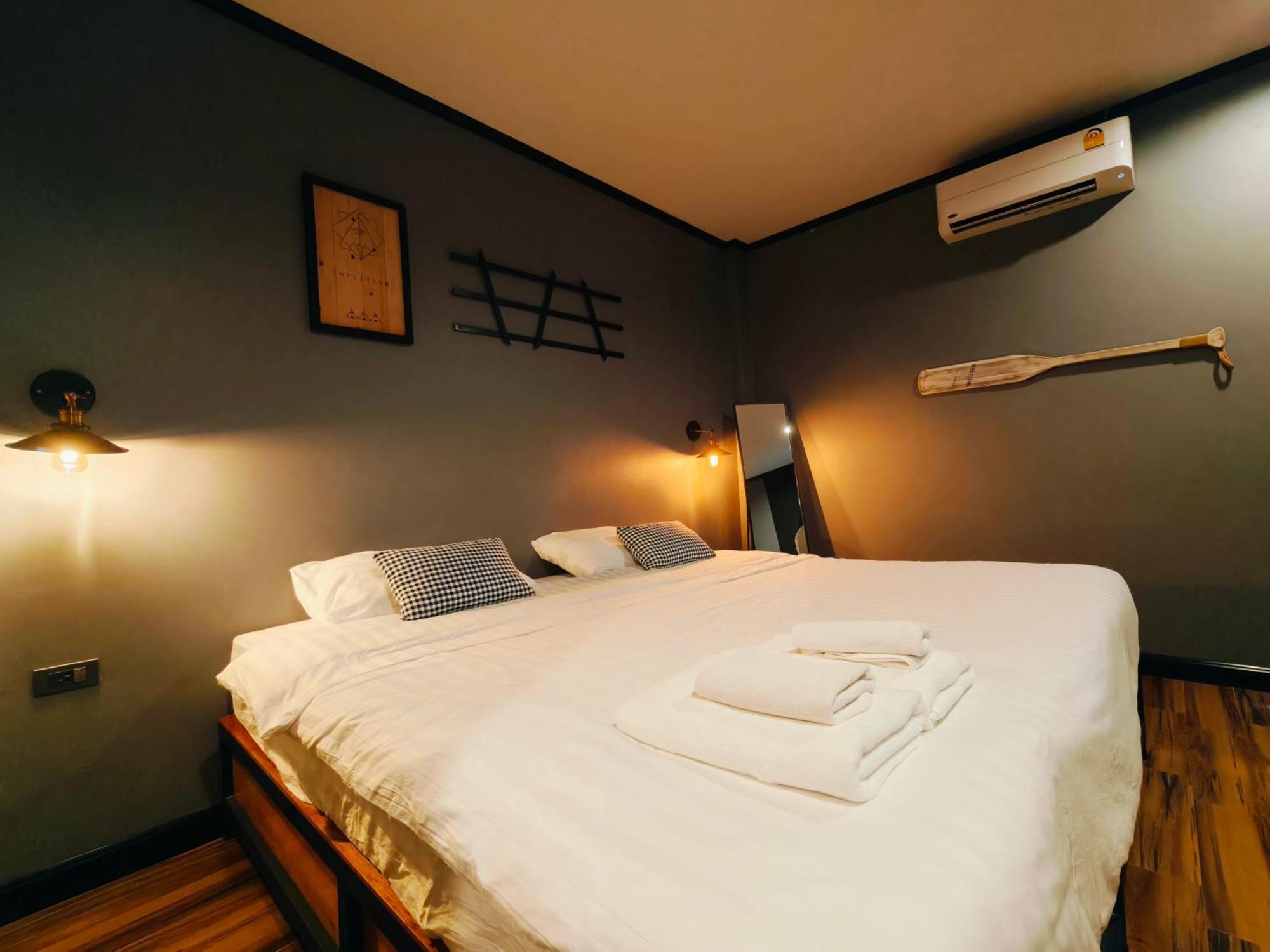 Lanta Chaolay Hostel Koh Lanta Bagian luar foto