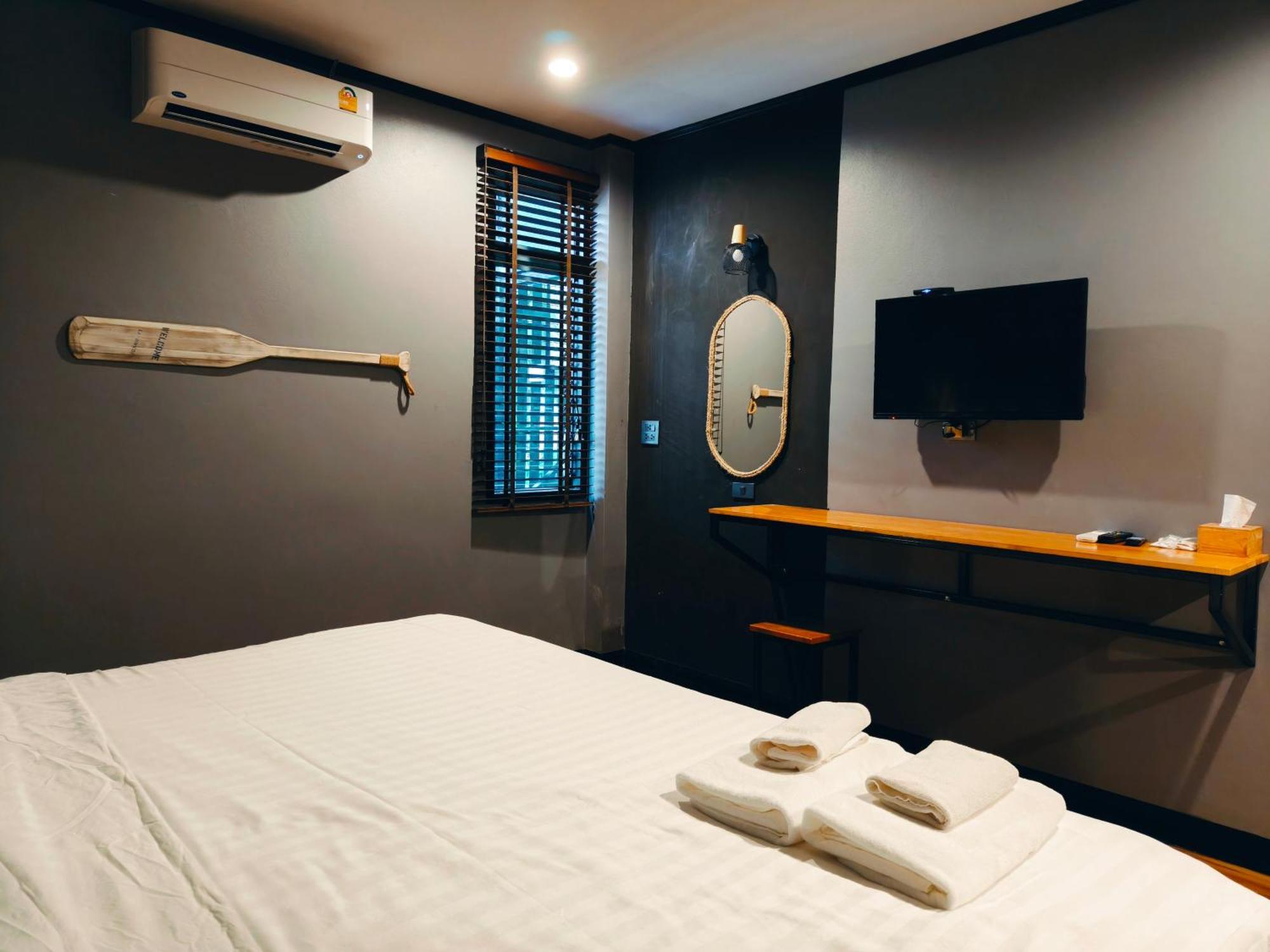 Lanta Chaolay Hostel Koh Lanta Bagian luar foto