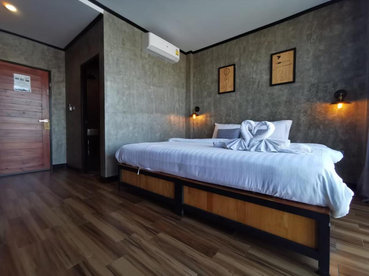 Lanta Chaolay Hostel Koh Lanta Bagian luar foto